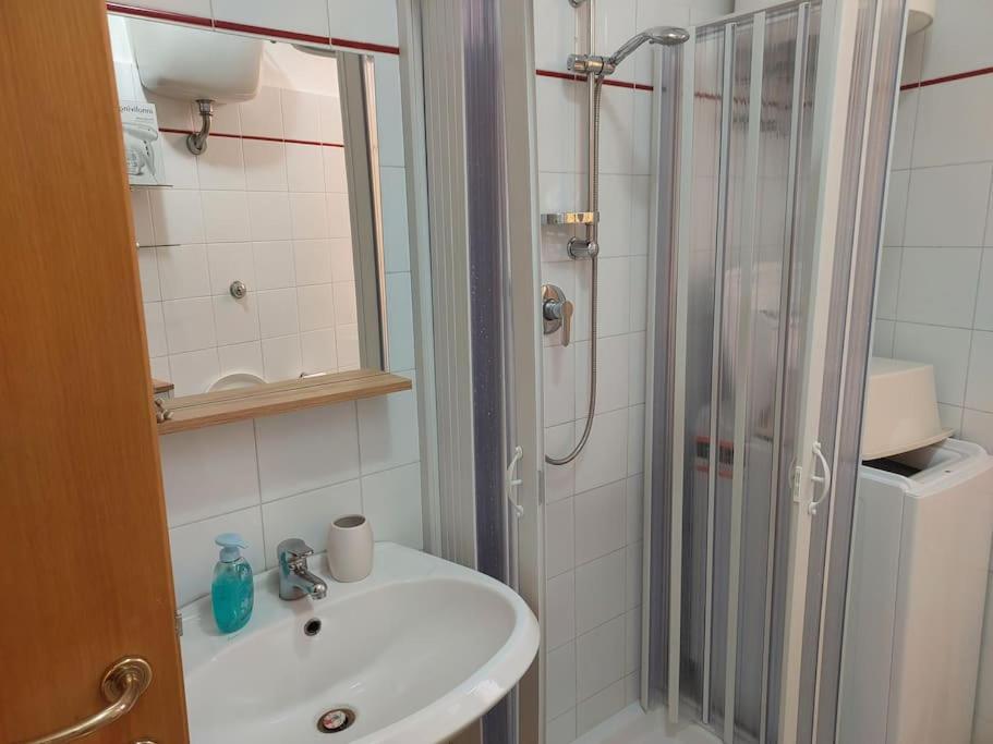 Casa Anna 5 Stelle - Apartment With Garden Roma Ngoại thất bức ảnh