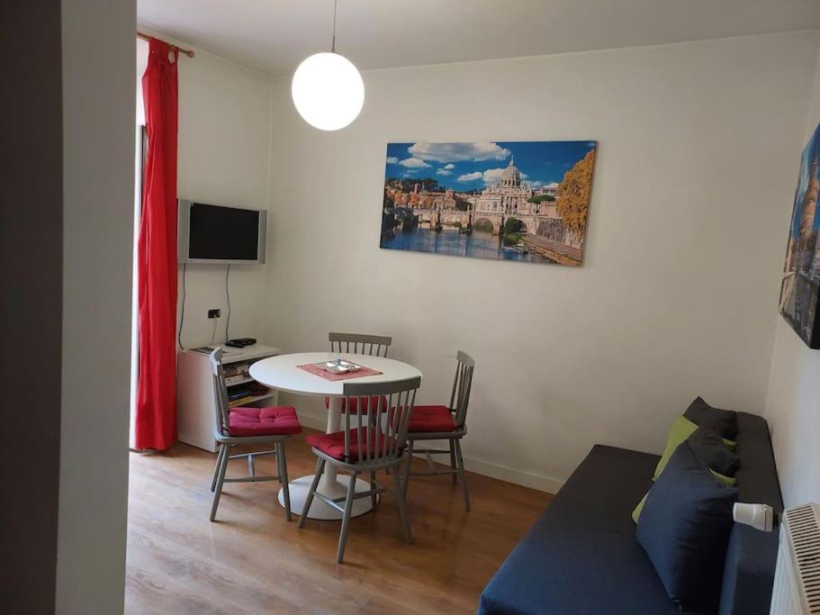 Casa Anna 5 Stelle - Apartment With Garden Roma Ngoại thất bức ảnh