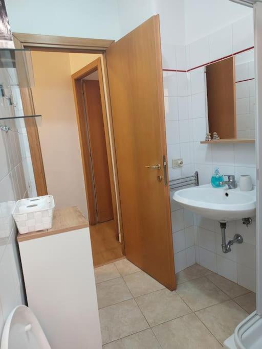 Casa Anna 5 Stelle - Apartment With Garden Roma Ngoại thất bức ảnh